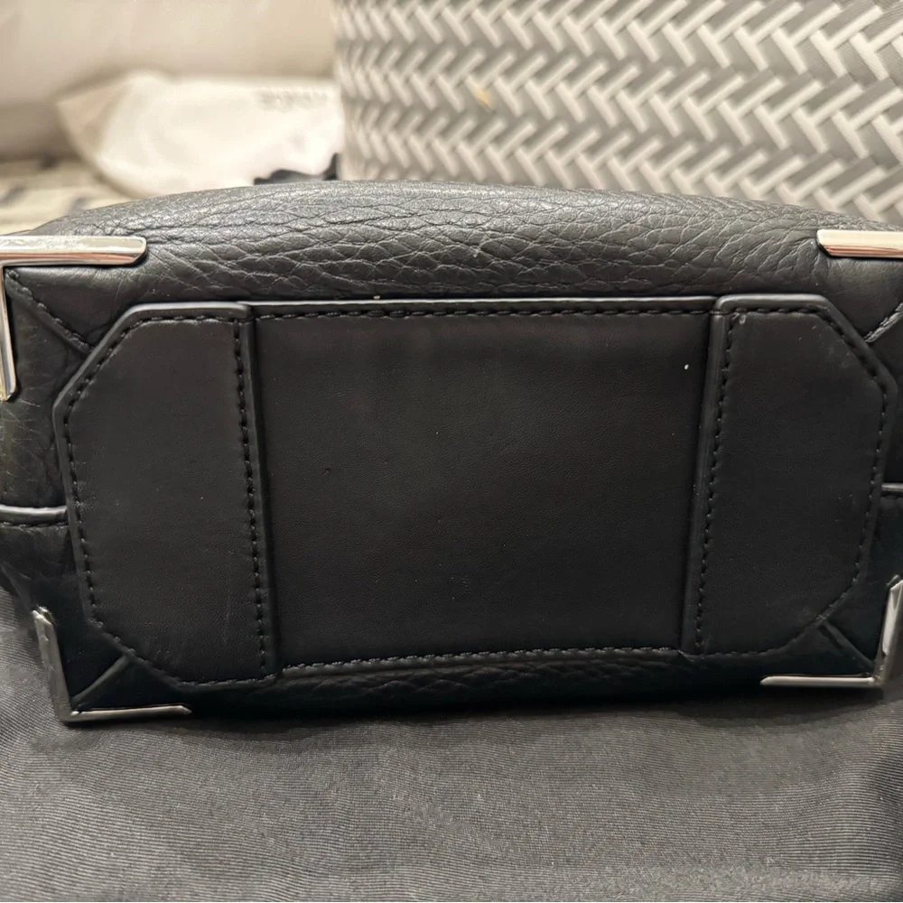 Alexander Wang (authentic) Emile Leather Satchel Bag (small size) - Picture 4 of 4